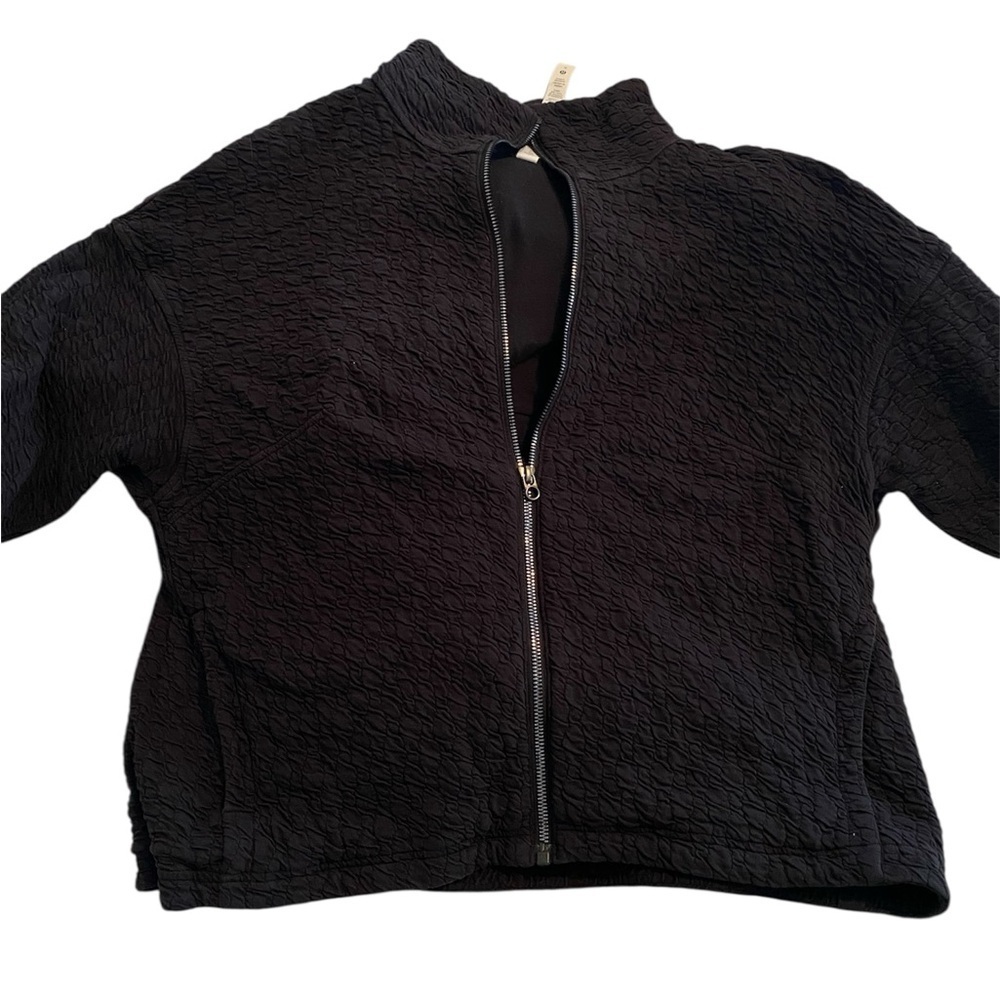 Lululemon zip-up - Picture 3 of 9